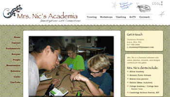 Screenshot of christinanicolson.com